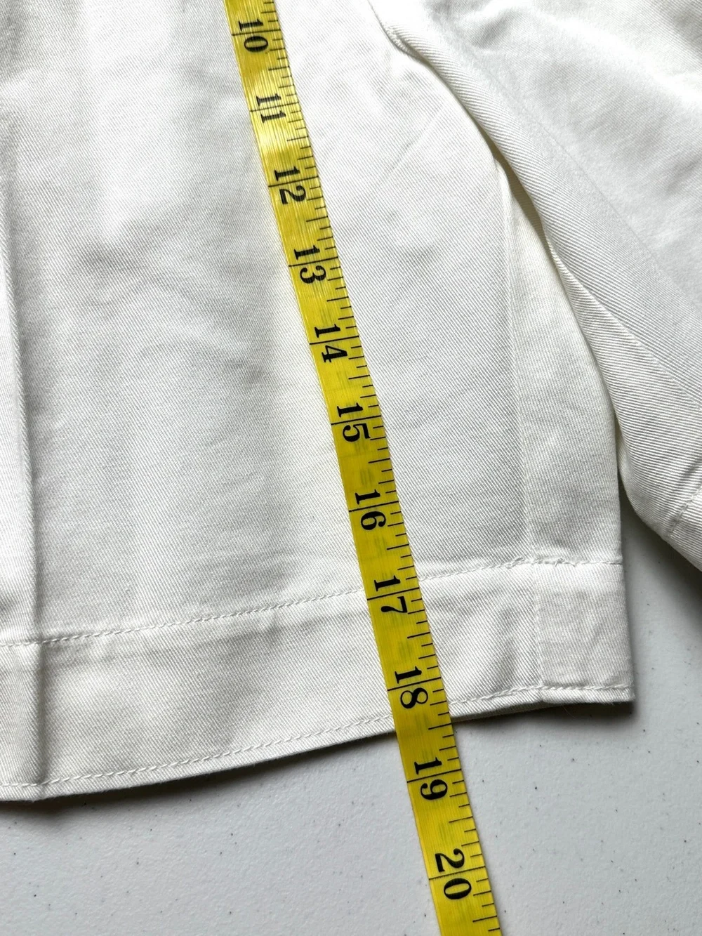 NWT Vintage Levi's Dockers Men's White Flat Front Cotton Shorts Style 30529-0750